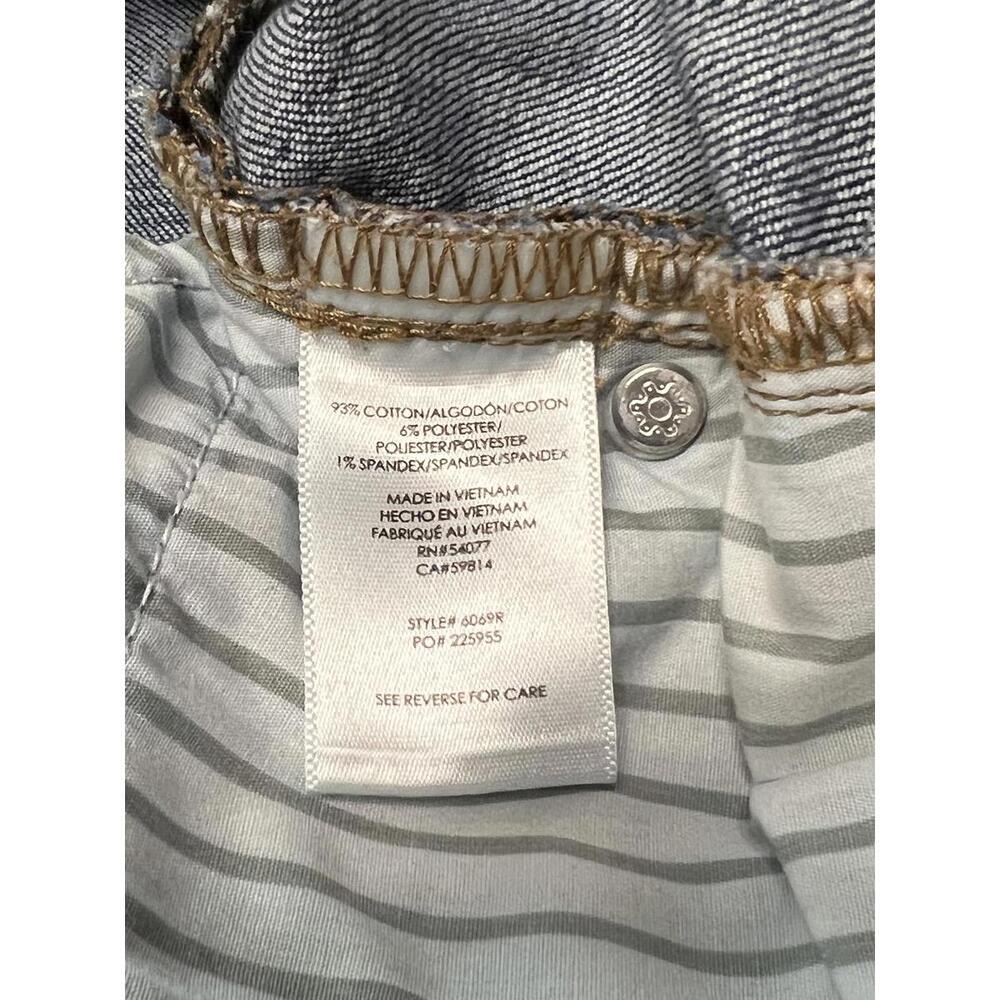 CAbi High-Rise Straight Leg Jeans Raw Hem Minimalist Clean Coastal Girl 6 - Picture 9 of 9